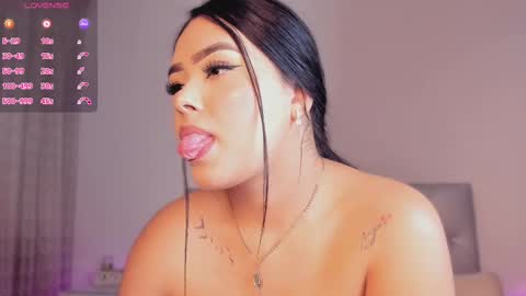 sophy  online show from 03.11.25