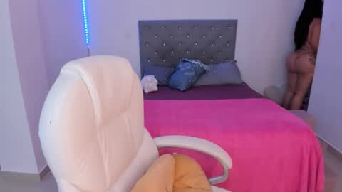 Sophy Bunny online show from 04.05.26