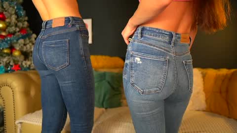 Sophydiva online show from 12.20.25