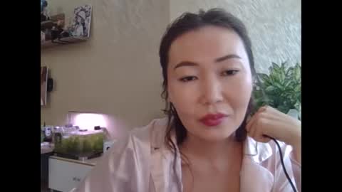 soraasia online show from 04.17.26