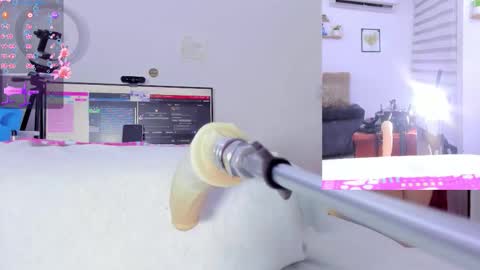 Soraya online show from 11.02.25