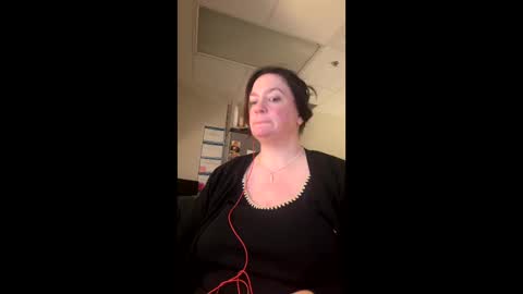Snapshot of sotamom chatting on 04.23.26 NaughtyMommy online show from 04.23.26