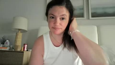 Snapshot of sotamom chatting on 06.01.26 NaughtyMommy online show from 06.01.26
