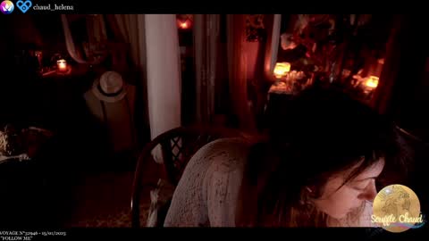 Snapshot of souffle_chaud chatting on 01.15.25 . . online show from 01.15.25