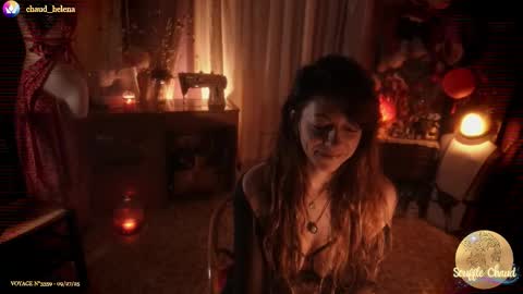 Snapshot of souffle_chaud chatting on 09.27.25 . . online show from 09.27.25