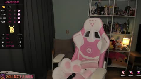 Snapshot of soulmate__ chatting on 09.15.25 soulmate__ online show from 09.15.25