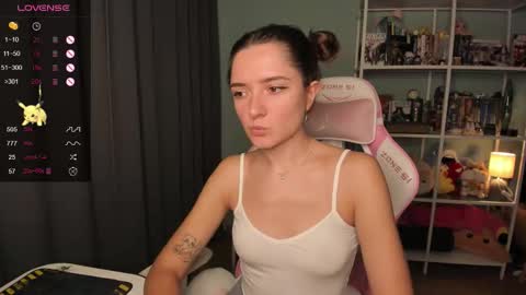 Snapshot of soulmate__ chatting on 09.23.25 soulmate__ online show from 09.23.25