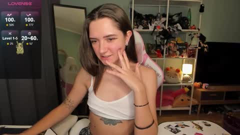 Snapshot of soulmate__ chatting on 11.14.25 soulmate__ online show from 11.14.25