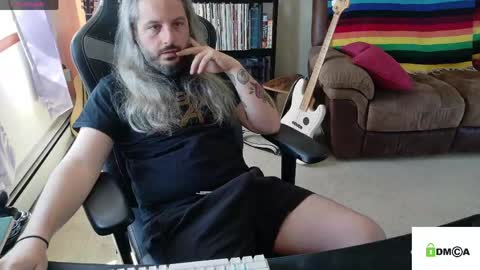 Alex G online show from 04.21.26