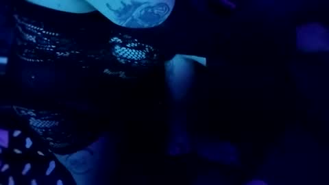 southernmomm87 online show from 10.19.25