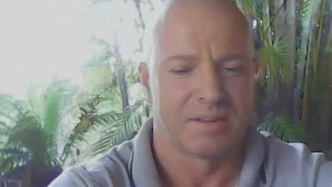 soveryhandsome online show from 10.10.25