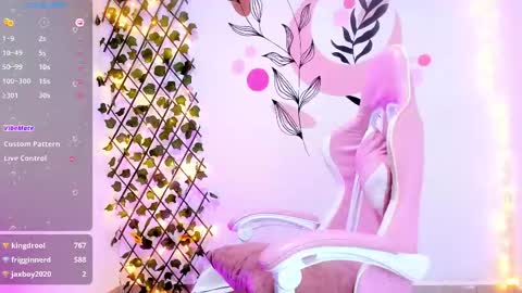 Snapshot of soy_alice chatting on 03.07.25 Alicia PVT OPEN online show from 03.07.25