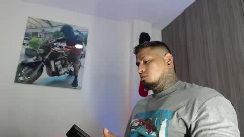 soy_apolo online show from 10.15.25