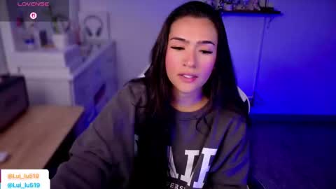 Luisa    online show from 10.19.25