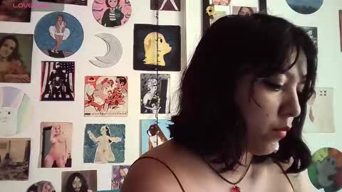 Nana Bela  online show from 01.16.25