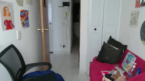 Nana Bela  online show from 10.16.25