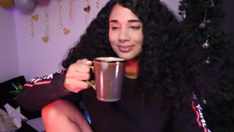 You want to talk to me more personal follow me in My Channel VIP  50 the discount       online show from 12.10.24