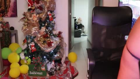 You want to talk to me more personal follow me in My Channel VIP  50 the discount       online show from 12.23.24