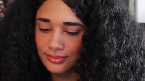 You want to talk to me more personal follow me in My Channel VIP  50 the discount       online show from 01.07.25