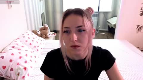 Snapshot of space_danger chatting on 03.21.26 space danger online show from 03.21.26