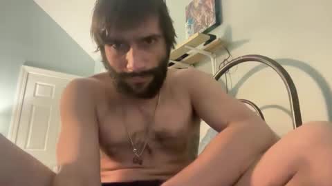 Snapshot of spacecase843 chatting on 12.27.24 TrndSettrz online show from 12.27.24