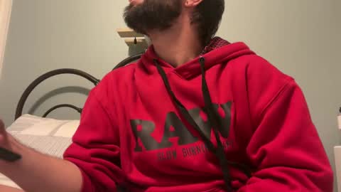 Snapshot of spacecase843 chatting on 01.03.25 TrndSettrz online show from 01.03.25