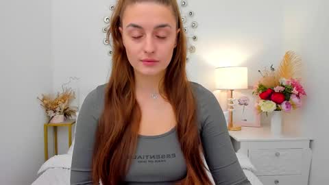 Snapshot of spacelady_ chatting on 03.21.26 Julia online show from 03.21.26