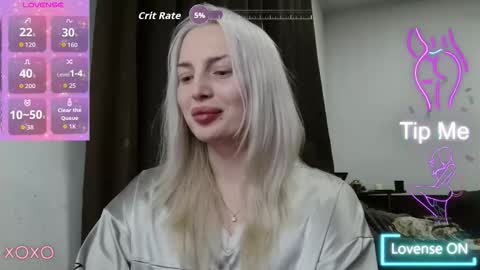 Snapshot of spacemarsi chatting on 11.12.25 spacemarsi online show from 11.12.25