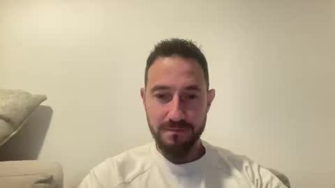 spainmenhot69 online show from 12.28.24