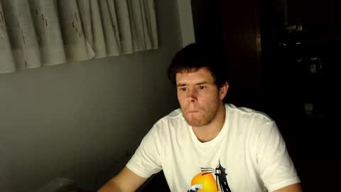 Snapshot of spanishboytenerife chatting on 01.29.25 spanish online show from 01.29.25