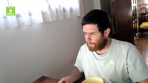 Snapshot of spanishboytenerife chatting on 11.15.25 spanish online show from 11.15.25