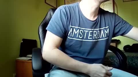 Manu  online show from 01.07.25