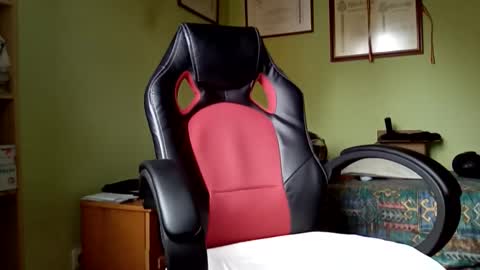 Manu  online show from 01.07.25