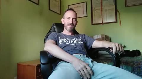 Manu  online show from 10.14.25