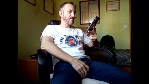 Manu  online show from 04.26.26