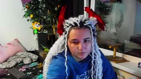 Snapshot of spanking_girls chatting on 01.08.25 Evgenia online show from 01.08.25