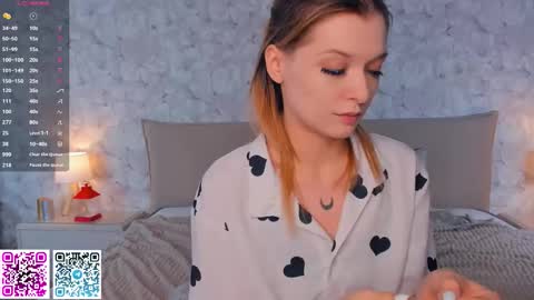 Snapshot of sparkly_k chatting on 03.29.26 Kate online show from 03.29.26