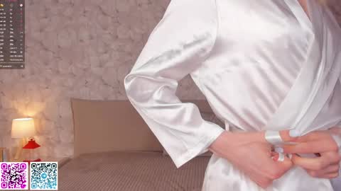 Snapshot of sparkly_k chatting on 04.04.26 Kate online show from 04.04.26