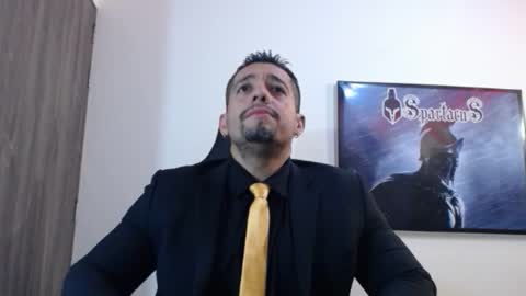 Snapshot of spartacus_cam chatting on 11.28.25 online show from 11.28.25