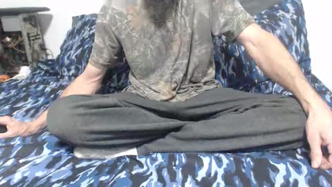 Snapshot of spazzy2 chatting on 11.24.25 spazzy2 online show from 11.24.25