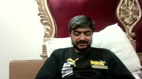 Snapshot of spearharis chatting on 12.02.25 Spearharis online show from 12.02.25