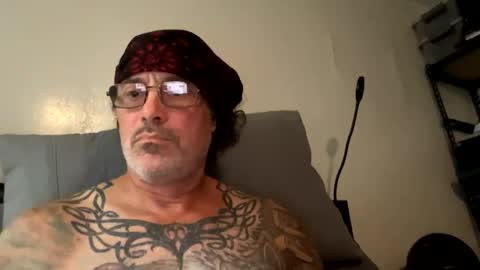 specter1972 online show from 12.14.25