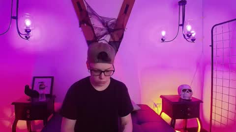 spencerm_ online show from 11.11.25