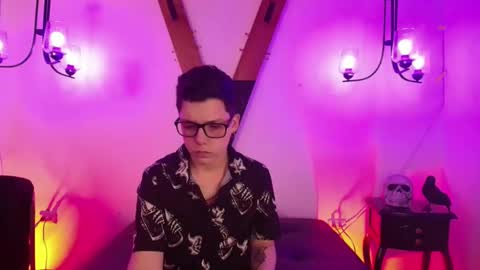 spencerm_ online show from 11.19.25