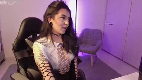 Snapshot of spicy_ana chatting on 07.19.26 spicy_ana online show from 07.19.26