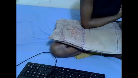 Snapshot of spicy_kittie chatting on 04.09.26 Kittle online show from 04.09.26