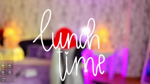 Snapshot of spicyamelia chatting on 01.28.25 Amelia GTM-5 817 IG Spicychoco am online show from 01.28.25