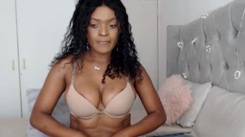 Im Angela  online show from 10.23.25