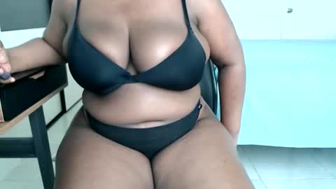 Snapshot of spicychocolatestrawberry chatting on 02.04.26 SPICYCHOCSTRAW online show from 02.04.26