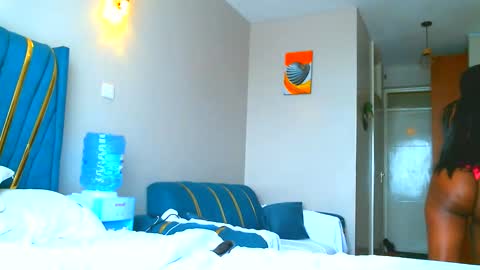 Snapshot of spicygal_ chatting on 02.25.26 spicygal_ online show from 02.25.26